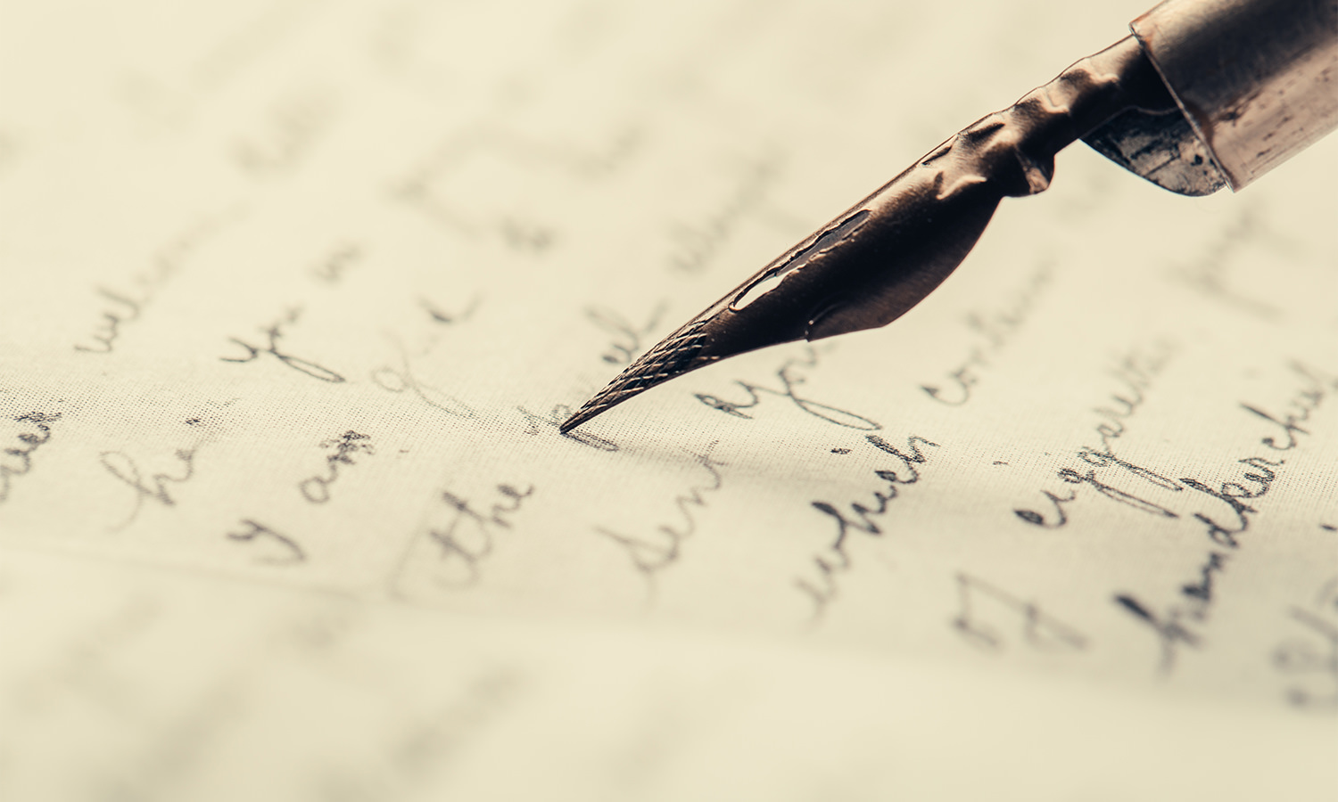 出版物ページへ